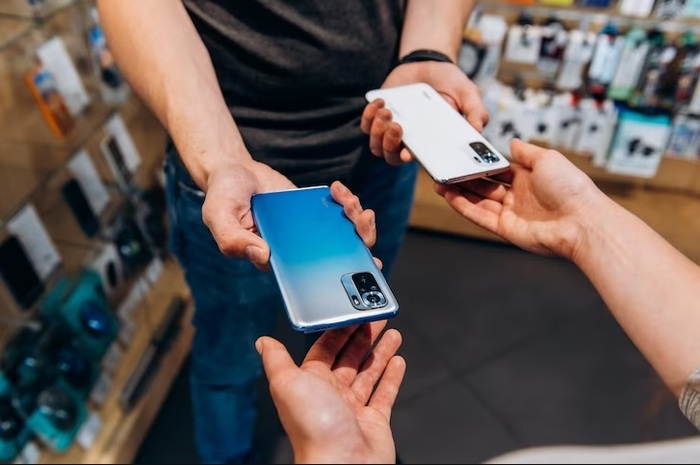 Panduan Cerdas Membeli HP Bekas, 5 Cara Terhindar Dari Penipuan dan Mendapatkan Barang Berkualitas