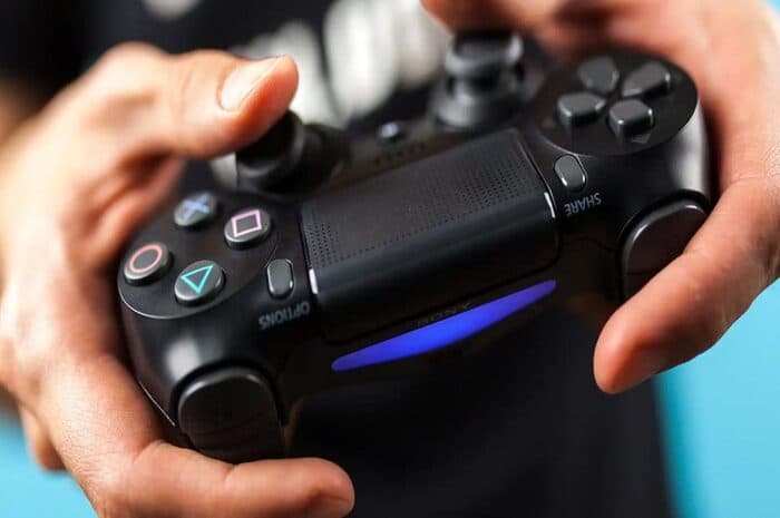 Cara Cerdas Memilih Stick PS Berkualitas, Panduan Untuk Para Gamer