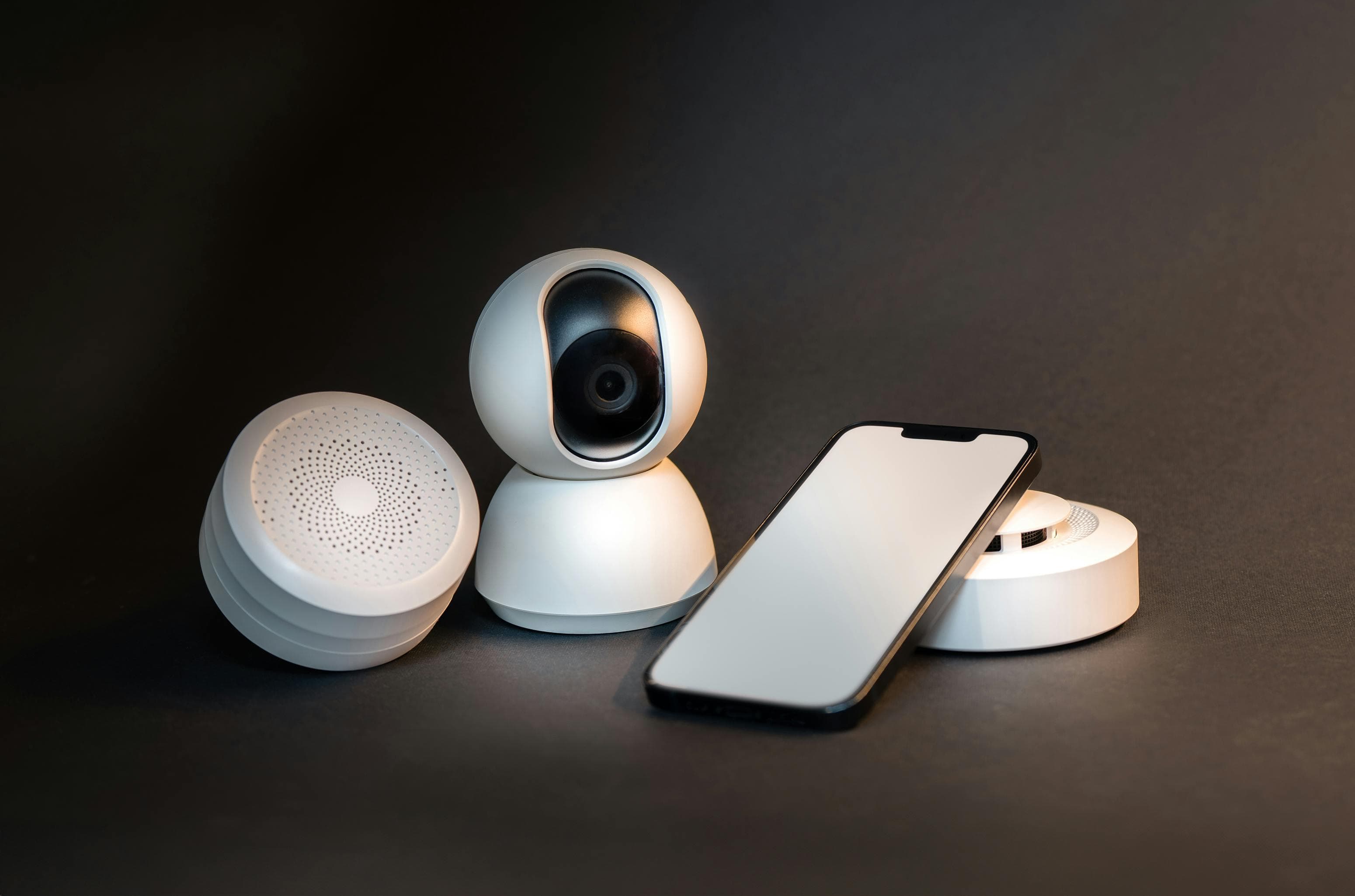 CCTV Pintar hingga Sensor Pintu, Seberapa Efektif Smart Home untuk Keamanan Rumah?