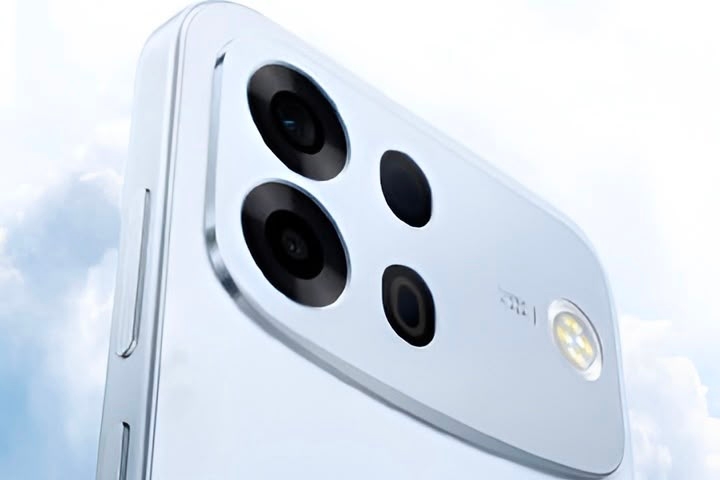 Oppo Konfirmasi A7 Pro Max, Bawa Baterai 10.000 mAh Terbesar Sepanjang Sejarah