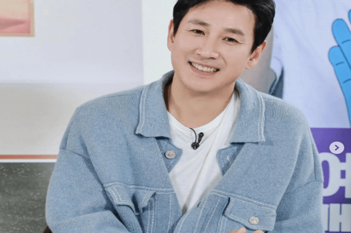 Profil dan Perjalanan Karier Lee Sun Kyun Aktor Asal Korea Pemeran Film Parasite yang Meninggal Dunia