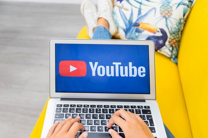 Inilah Resiko Download Youtube Biru Apk Yang Bisa Terjadi di Smartphone Kalian