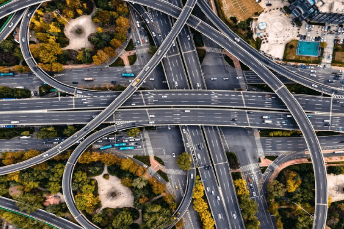 Pengertian Contraflow dan One Way Istilah yang Digunakan Dalam Rekayasa Lalu Lintas Saat Mudik Lebaran 2024 Kali ini