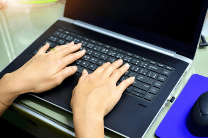 Cara Menghidupkan Lampu Keyboard Berdasarkan Merk Laptop