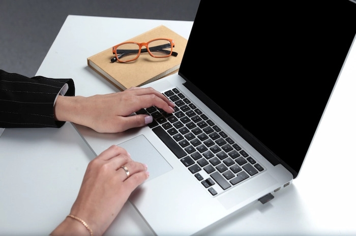 Panduan Lengkap Mengatasi Masalah Laptop yang Suka Mati Sendiri